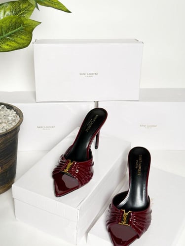 احذية كعب سان لوران من متجر جوهره