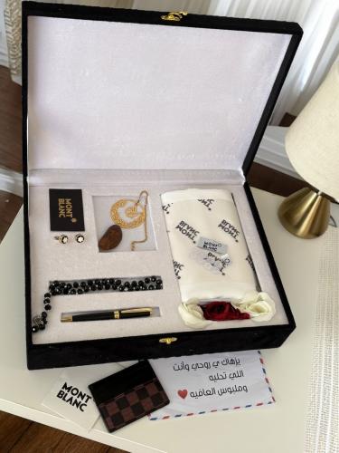 طقم رجالي فاخر متكامل صيفي من متجر جوهره