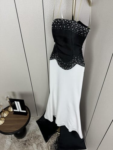 فستان سهره القماش باربي ميكادو اللون اسود وابيض من...