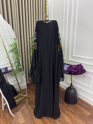 جلابيه فخمه اللون اسود خامه شيفون تطريزيدوي