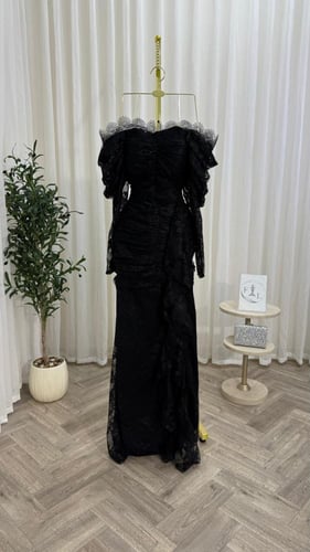 فستان سهره اللون اسود نوع القماش دانتيل من متجر جو...