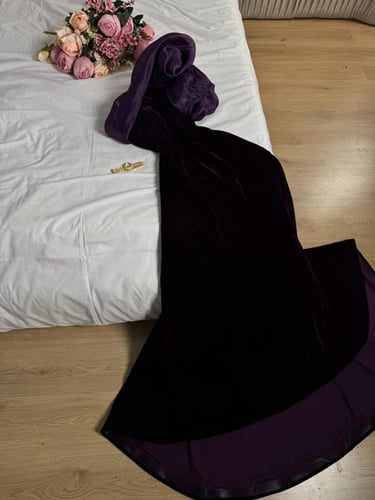 فستان مخمل ليلكي من متجر جوهره