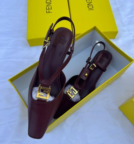 احذية كعـب فـندي من متجر جوهره