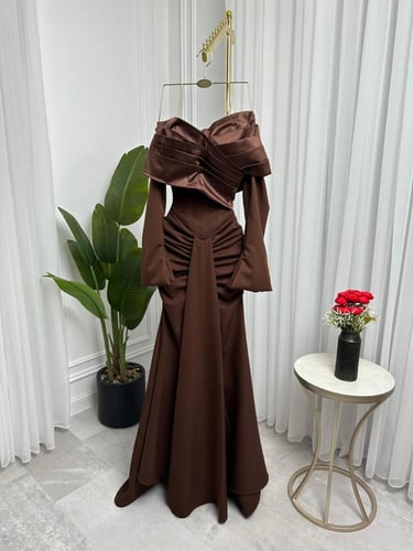 فستان بني ترابي QN