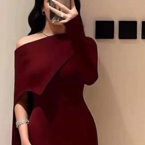 فستان سهره اللون عنابي بني اسود باربي من متجر حوهر...
