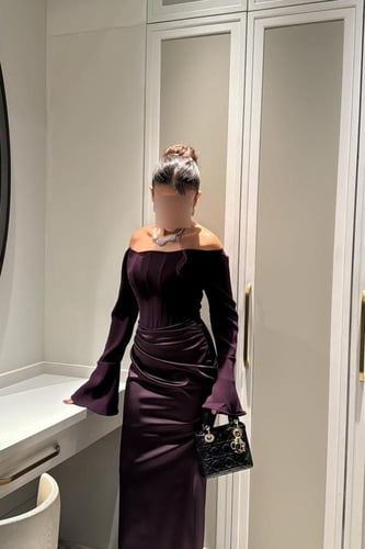 فستان ليلكي غامق