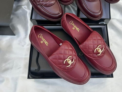 احذية مريحة شـانيل من متجر جوهره