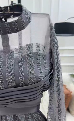 فستان فخم اللون رصاصي الخامه تفته مع تل خرز MA