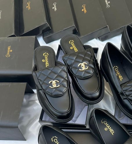 احذية مريحة شـانيل من متجر جوهره