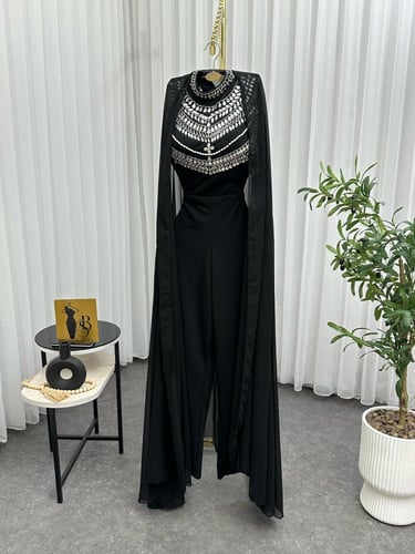 جمبسوت راقي اللون اسود الخامه.. كريب جورجيت فصوص ز...