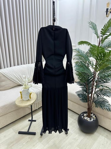 فستان سهره اللون اسود خامه باربي اصلي درجه اولى بأ...