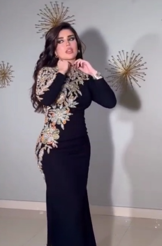 فستان سهره اللون اسود مطرز الخامه باربي تطريز يدوي...