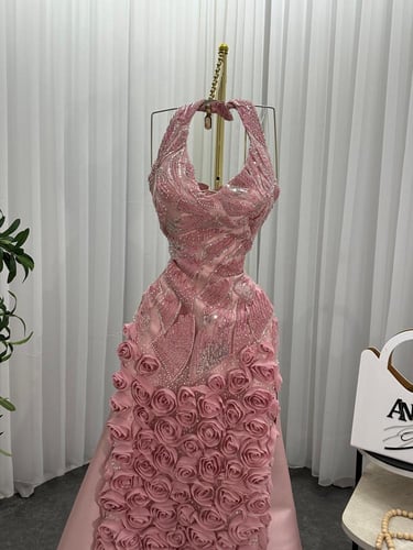 فستان سهره اللون وردي لخامة ميكادو تطريز خرز راقي...