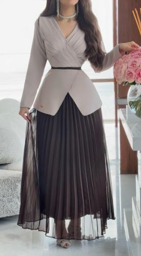 فستان كلاسيكي مكس بلونين