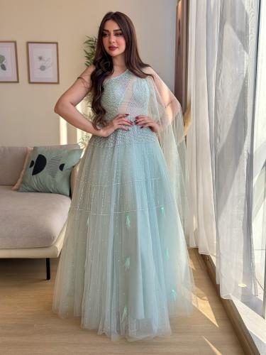 فستان سهرة سماوي تل مطرز