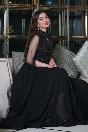 فستان سهرة اسود