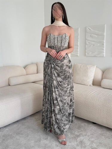 فستان سهرة رمادي فخم