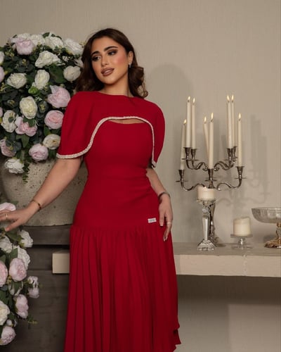 فستان سهرة احمر طويل