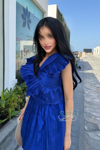 فستان أزرق نيلي غامق