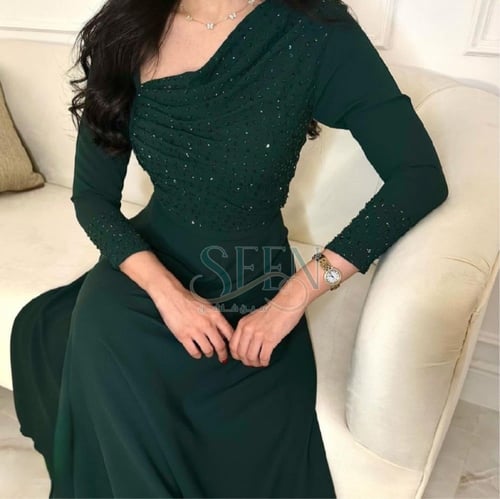 فستان زيتي غامق جذاب