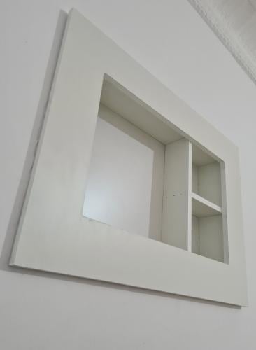 رف مكيف نافذة خشبي قوي