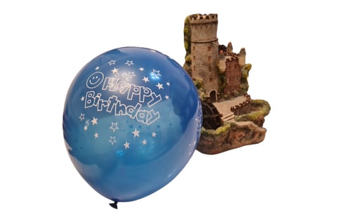 100 قطعة من بالونات عيد الميلاد السعيد، متعددة الأ...