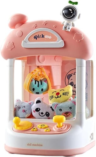 آلة الدمية رائد الفضاء أو آلة توزيع الألعاب باللون...