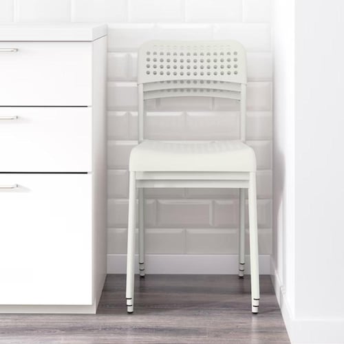 كرسي كلا سيك ستيل و مقعد بلاستيك جودة عالية