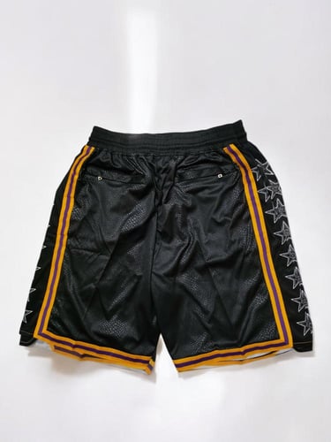 شورت الليكرز - نسخة المامبا