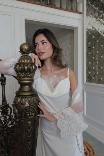 BY AMERIA - Luxe Lace Robe