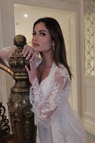 Luxury Lace Robe with Silk Inner Dress