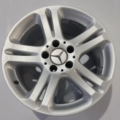 Original Mercedes wheels size 17 inches (full set)...