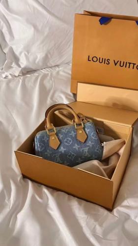 شنط LV ميني ماستر كواليتي