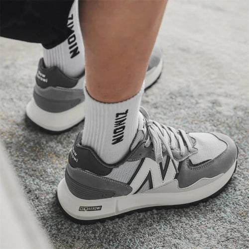 حذاء رياضي رجالي