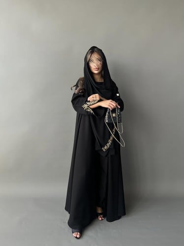عباية رقم B103