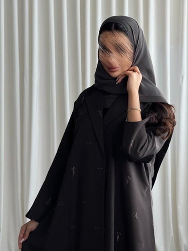 عباية رقم A100