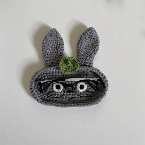 حامل نظارات totoro