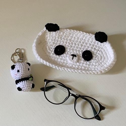 حامل نظارات باندا