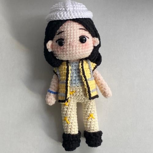 دمية مهندسه