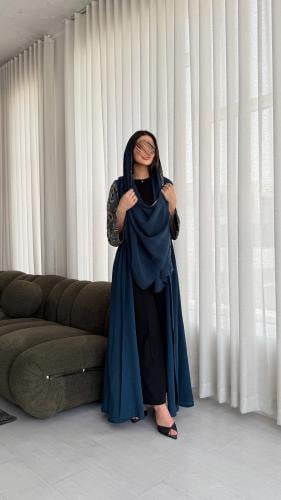 عباية كريب نص كلوش ملونة