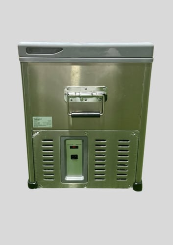 ثلاجة سونيكو ايسترن ستيل304 مقاس 55 لتر