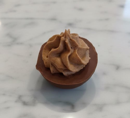 التارت الفاخر بحشواته المتنوعة وأشكاله المبتكرة