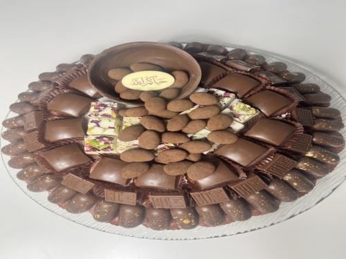 صحن شوكلاتة بلجيكية مكشوفة80 إلى90 حبة شوكلاتة تقر...