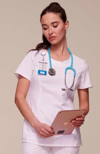 سكراب طبي نسائي Infinity من شيروكي – تصميم فاخر بي...