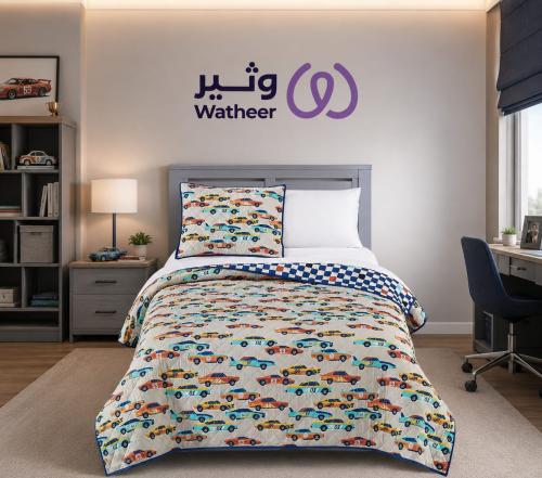 مفرش أطفال نفر ونص قابل للعكس قطعتين تصميم سيارات السباق