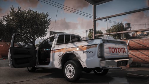 هايلكس استعراض