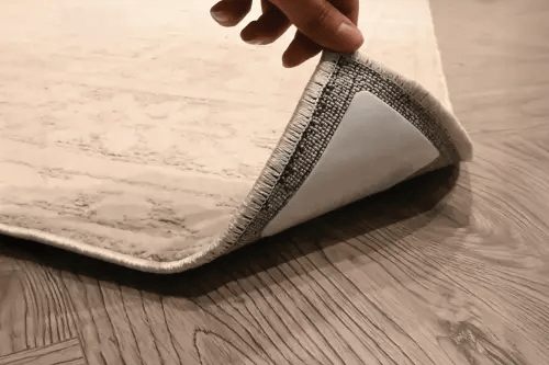 Carpet grip square sticker – white
