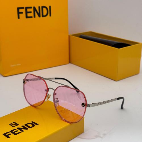 نظارات شمسية فندي