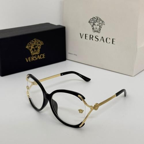 نظارات شمسية فيرساتشي