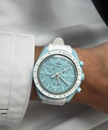 ساعة أوميغا سواتش